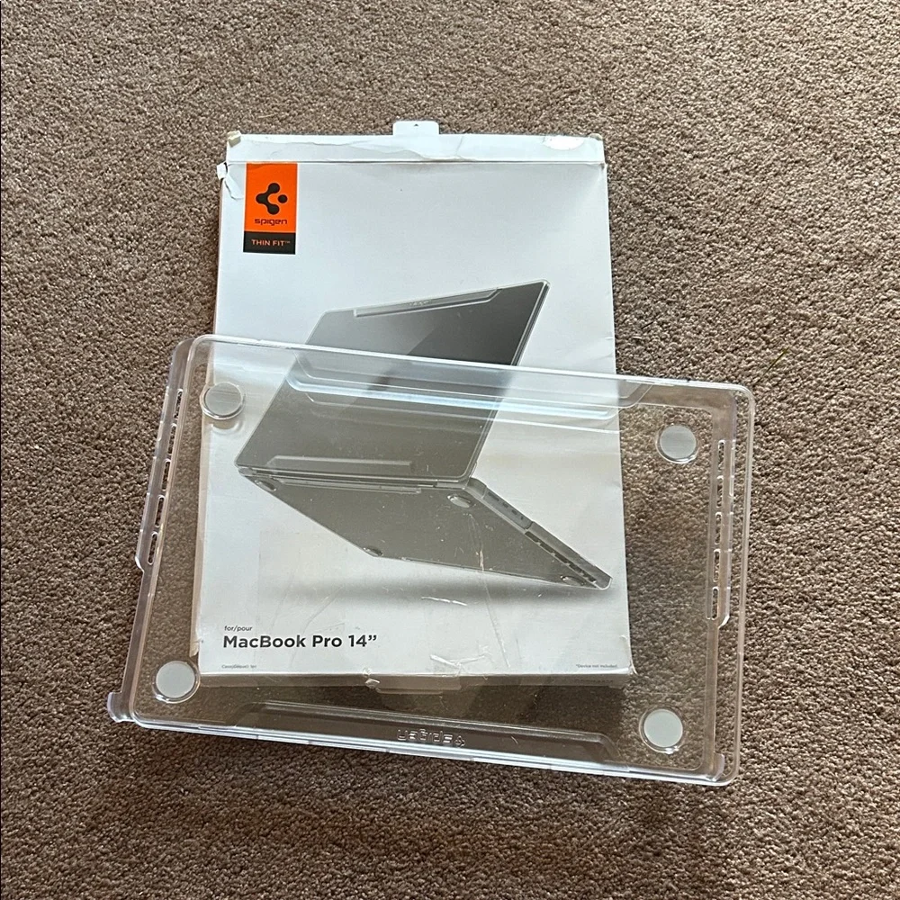 Incase Clear MacBook Pro 14